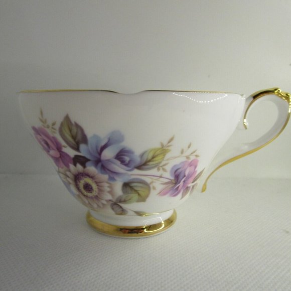Royal Sutherland Bone China footed Teacup Blue Purple flowers gold Vtg England - Picture 1 of 6